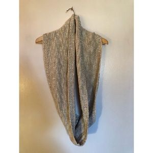 Ann Taylor Loft Acrylic Blend Infinity Scarf